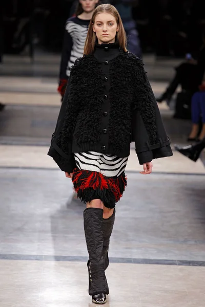 Look 22